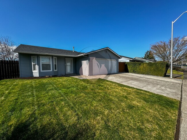 5229 Lacey Ct N in Keizer, OR - Building Photo - Building Photo