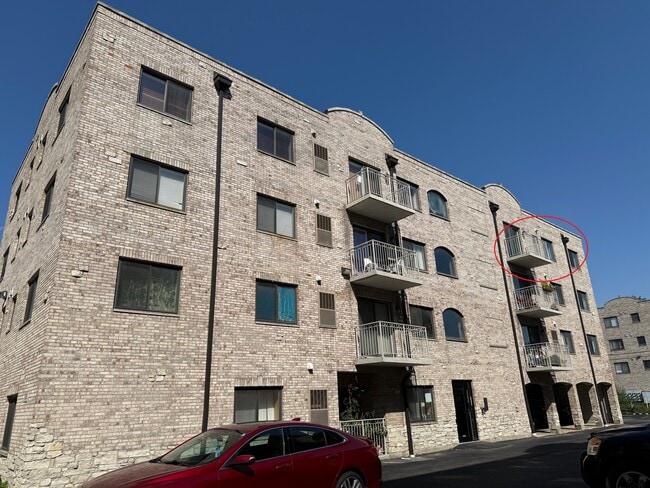 property at 7326 40th St