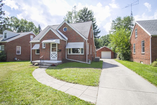 2133 Dority Rd
