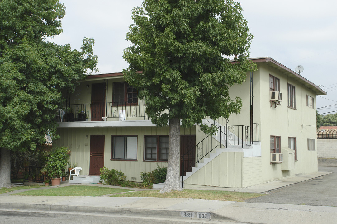 837-843 Carillo Dr in San Gabriel, CA - Building Photo