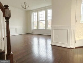 24887 Coventry Grove Ct in Chantilly, VA - Building Photo - Building Photo