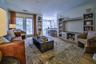 Avonlea Towne Lake in Woodstock, GA - Building Photo - Building Photo