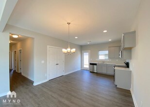 15674 Capstone Blvd in Brookwood, AL - Foto de edificio - Building Photo