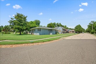 617 S University Dr in Edmond, OK - Building Photo - Building Photo