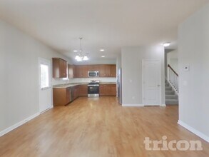 2245 Bee Hive Dr in Columbia, TN - Building Photo - Building Photo