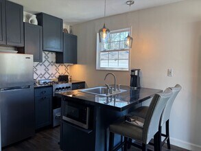 2686 Rosemary St NW in Atlanta, GA - Building Photo - Building Photo