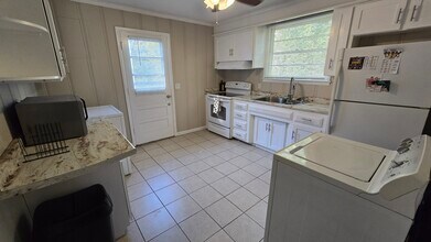 3817 Burrus St in Nashville, TN - Building Photo - Building Photo