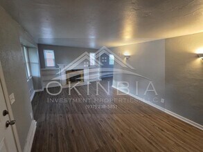 2540 Catalpa Dr. in Dayton, OH - Building Photo - Building Photo