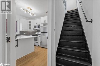 57 Stirton St in Hamilton, ON - Building Photo - Building Photo