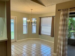 2564 Islander Ct in Palm Harbor, FL - Building Photo - Building Photo