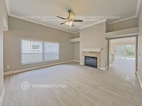 1222 Tuxford Dr in Brandon, FL - Foto de edificio - Building Photo