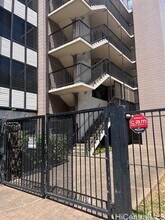 2334 Kapiolani Blvd in Honolulu, HI - Building Photo - Building Photo