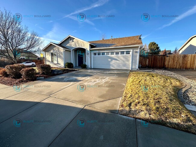 3280 Erin Dr in Sparks, NV - Building Photo - Building Photo