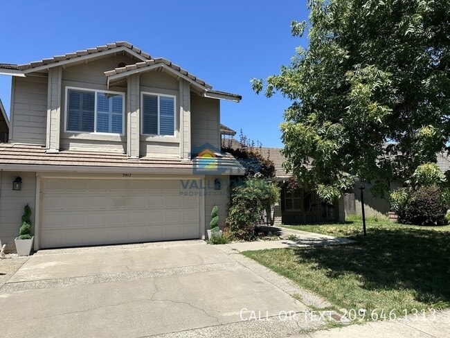 property at 3917 Alessandro Ln