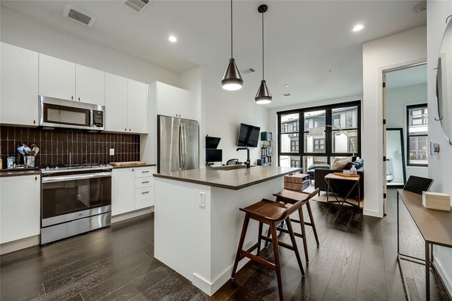 property at 800 Embassy Dr