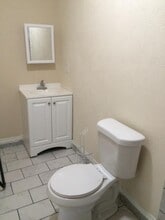 2609 Mill Pond Rd, Unit Nina in Garland, TX - Foto de edificio - Building Photo