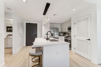 Begonia Place in Temple City, CA - Foto de edificio - Building Photo