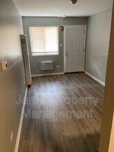3351 Commercial Ave in South Chicago Heights, IL - Building Photo - Building Photo
