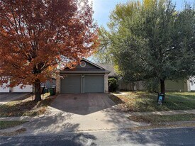 1805 Golden Pheasant Dr in Austin, TX - Building Photo