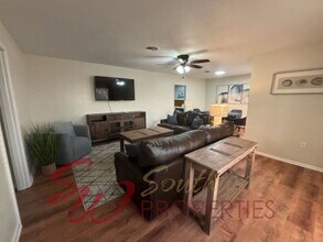 830 N Harbin Dr in Stephenville, TX - Building Photo - Building Photo