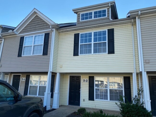 property at 2961 S Rutherford Blvd