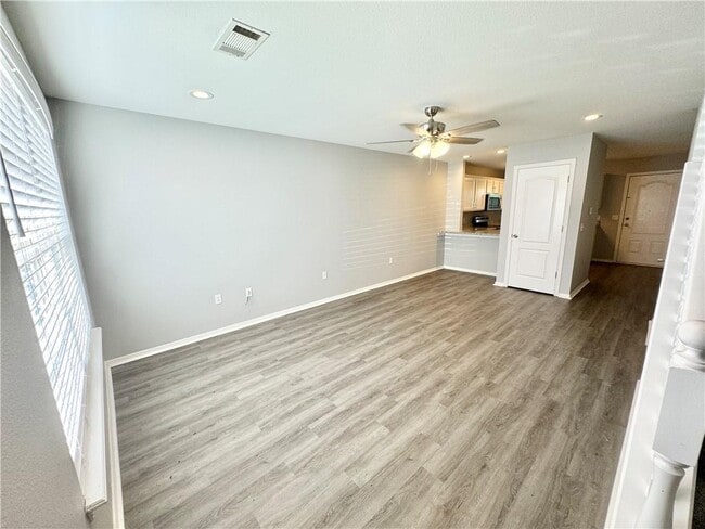 1428 W Netherland Way in Fayetteville, AR - Building Photo - Building Photo
