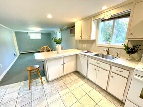 73 Benefit St in Mansfield, MA - Building Photo - Building Photo