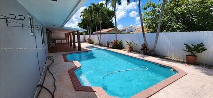 14260 SW 37th St in Miami, FL - Building Photo - Building Photo