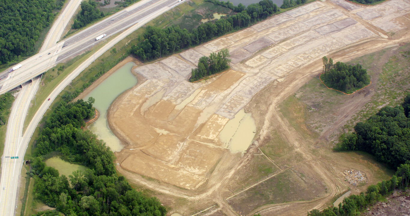 K. Hovnanian's Four Seasons at Sandstone in Elyria, OH - Building Photo