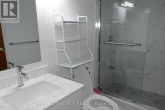 137 Markham St in Toronto, ON - Building Photo - Building Photo