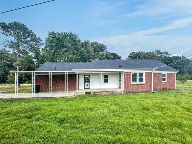 property at 17175 TN-194