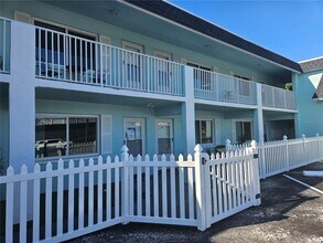 350 73rd Ave in St Pete Beach, FL - Building Photo - Building Photo