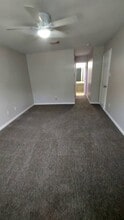 2300 Abernathy St in Houston, TX - Building Photo - Building Photo