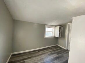 1405 W Maple Ave in Enid, OK - Building Photo - Building Photo