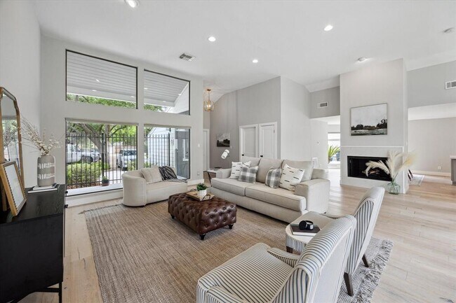 property at 625 Rancho Bauer Dr