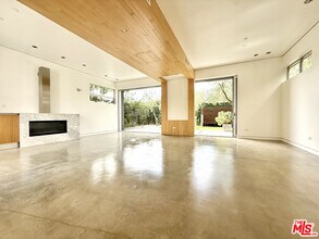 716 Brooks Ave in Los Angeles, CA - Building Photo - Building Photo