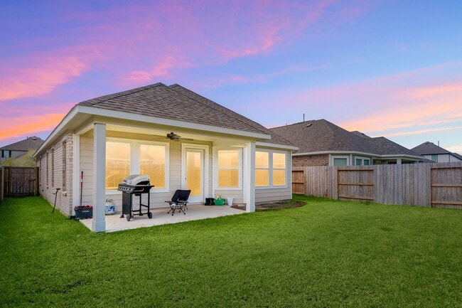 21670 Wave Holw Dr in Cypress, TX - Building Photo - Building Photo