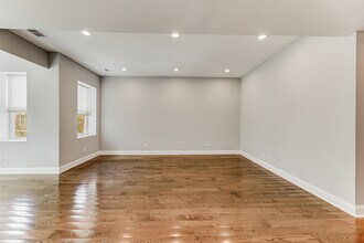 1321 S Millard Ave in Chicago, IL - Building Photo - Building Photo