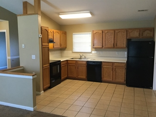 1567 Wildbrook Ct in Amelia, OH - Building Photo - Building Photo