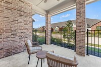 7232 Calistoga Ln in Grand Prairie, TX - Foto de edificio - Building Photo