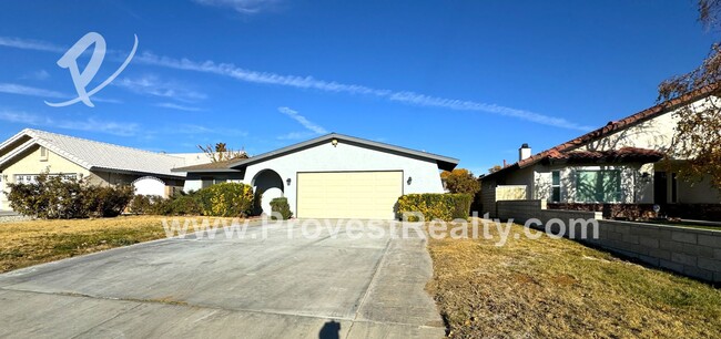 13495 Sea Gull Dr in Victorville, CA - Building Photo - Building Photo