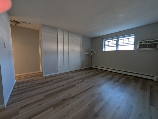 367 Hildreth St in Lowell, MA - Building Photo - Building Photo