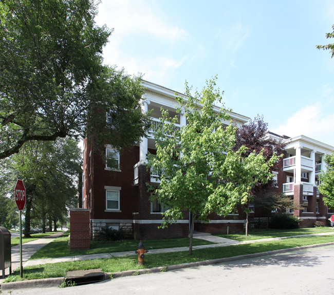 Brownell in Kansas City, MO - Foto de edificio - Building Photo