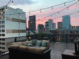 199 S 5th St in Columbus, OH - Building Photo