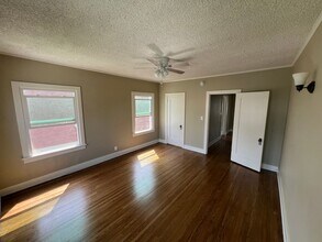 716 W 46th St-Unit -716 West, 46th Street - in Los Angeles, CA - Building Photo - Building Photo