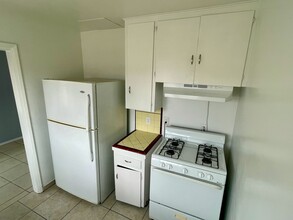 4171 1/2 Myrtle Ave, Unit 4171 1/2 in San Diego, CA - Building Photo - Building Photo