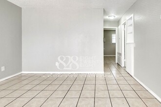 600-604 S 7th St in Noble, OK - Building Photo - Building Photo