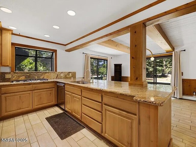 445 Country Club Dr in Incline Village, NV - Building Photo - Building Photo