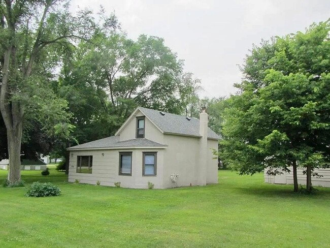 property at 1310 N Minnesota Ave