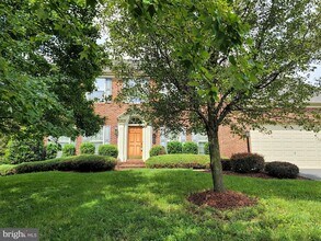 2702 Millwood Way in Bowie, MD - Building Photo - Building Photo